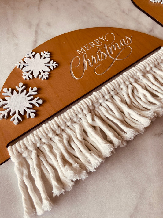 Frosty Christmas Threads