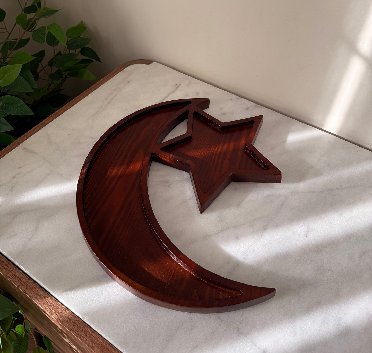 The Crescent Serve