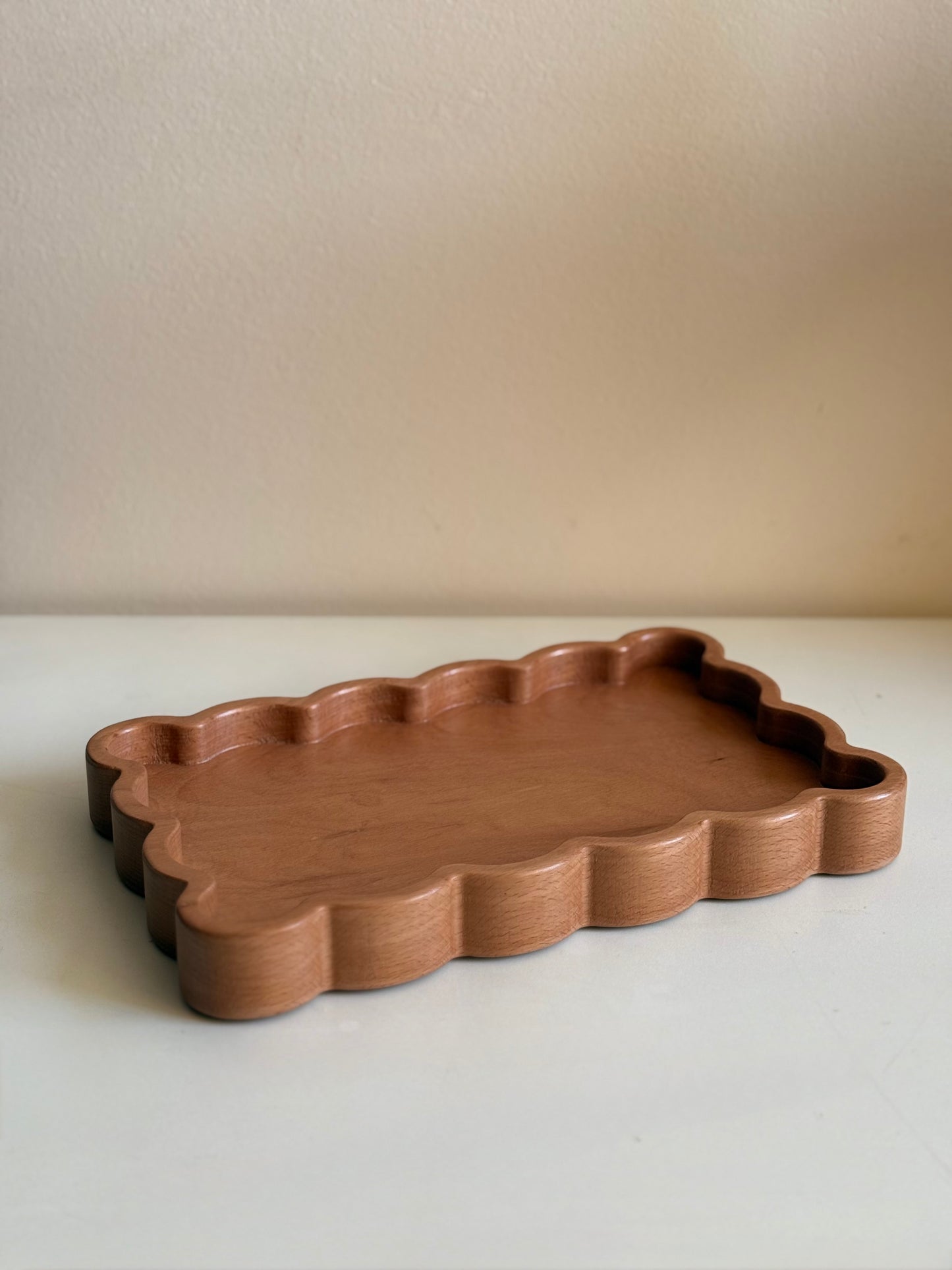 The Scalloped Tray