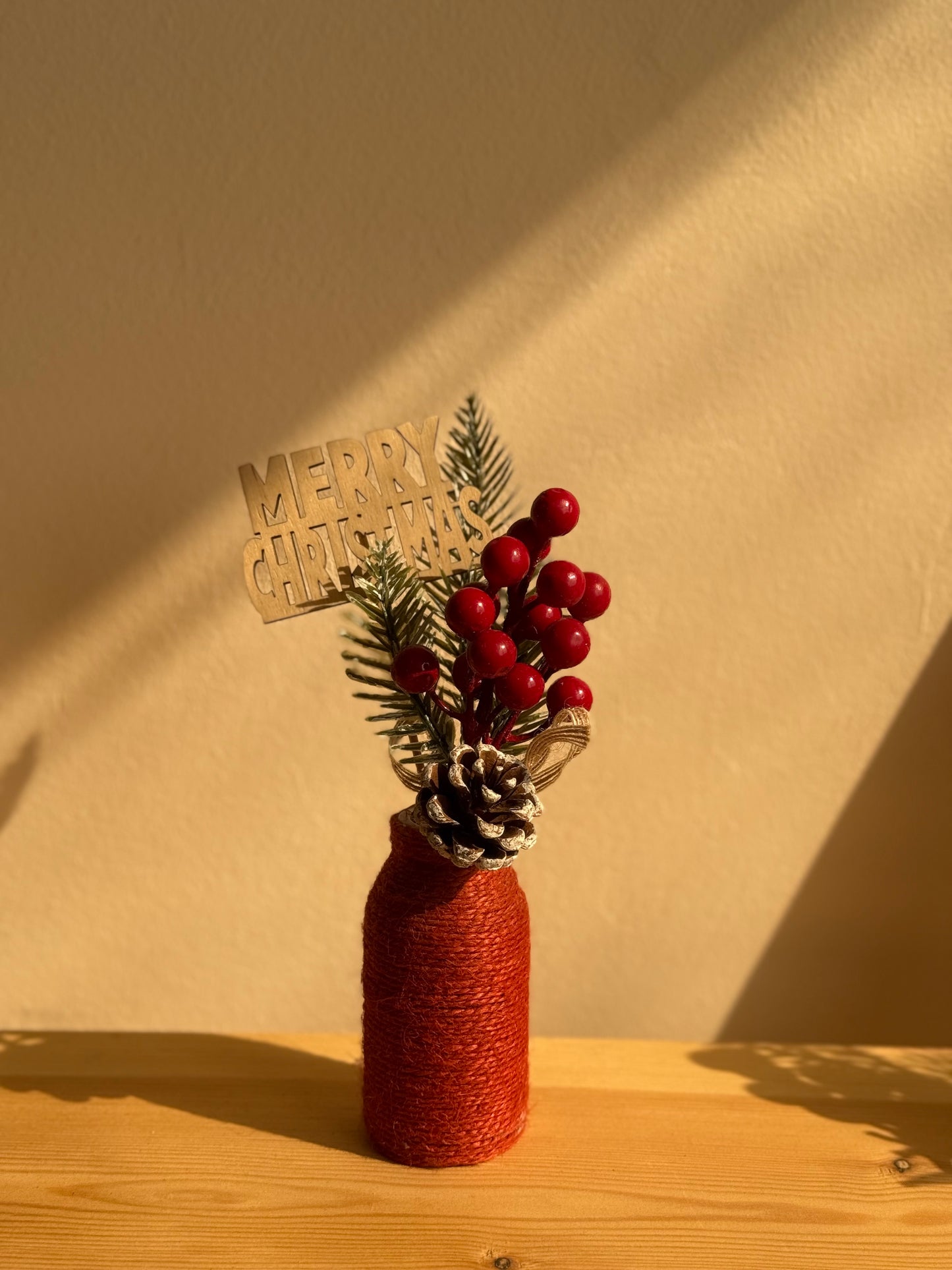 Holiday Cheer Vase