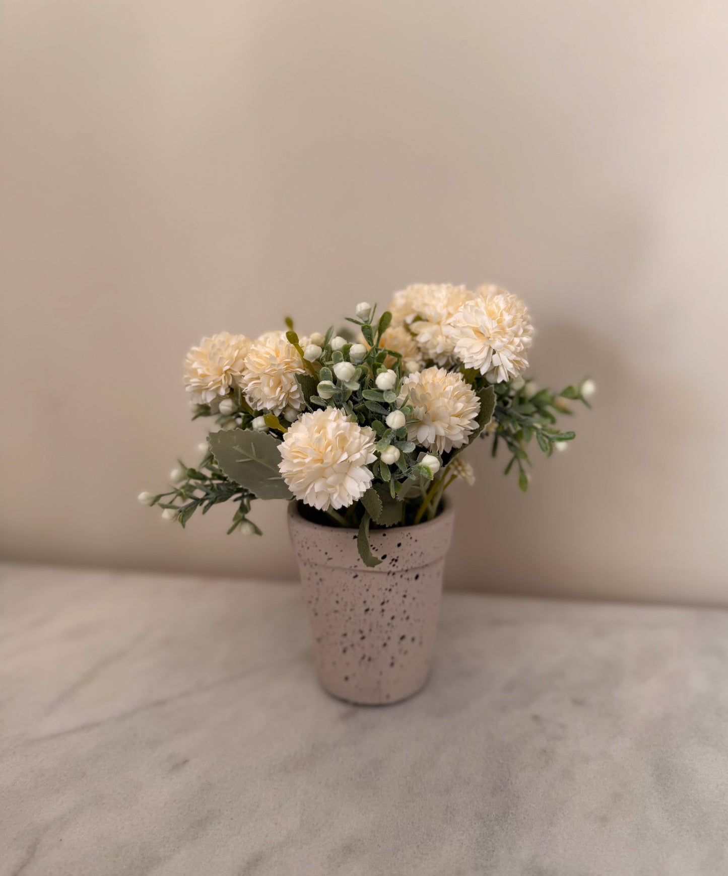 The floral pot