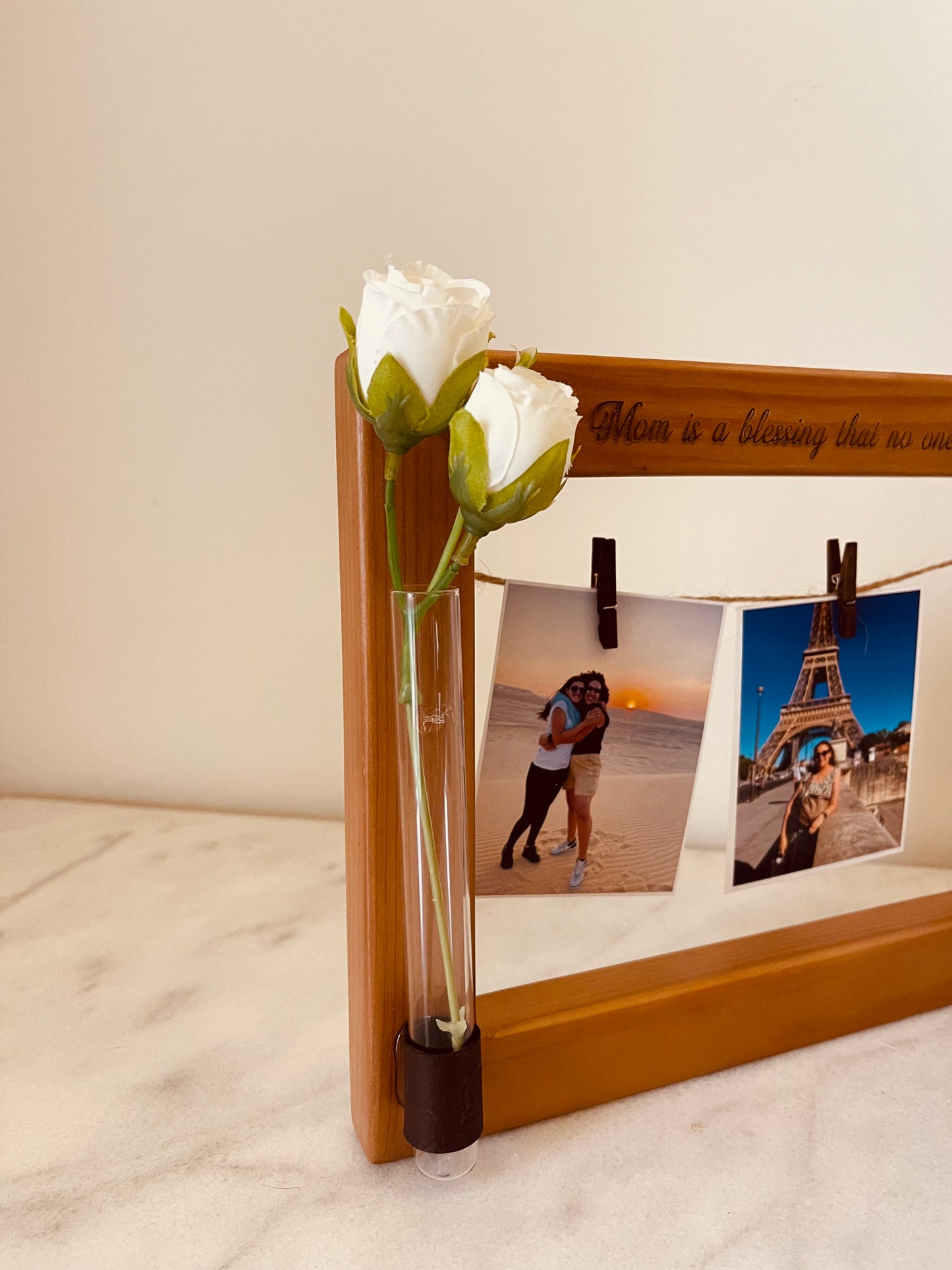 Delicate Mom Frame