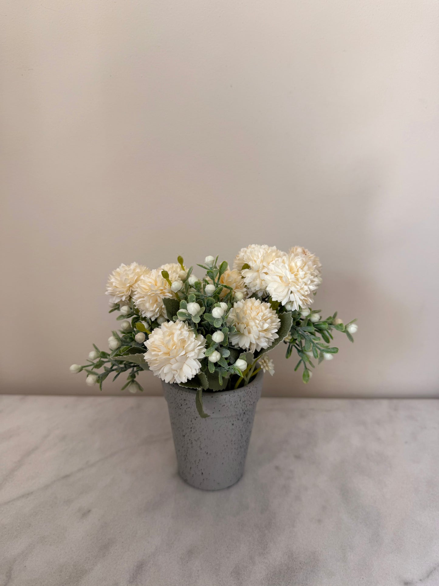 The floral pot