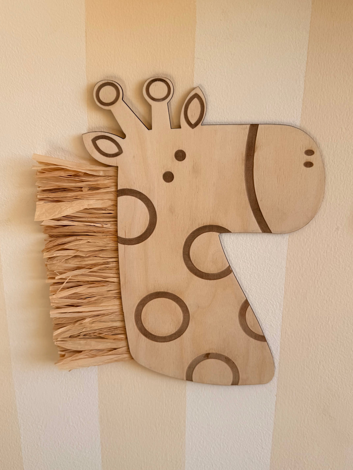 Raffia Giraffe