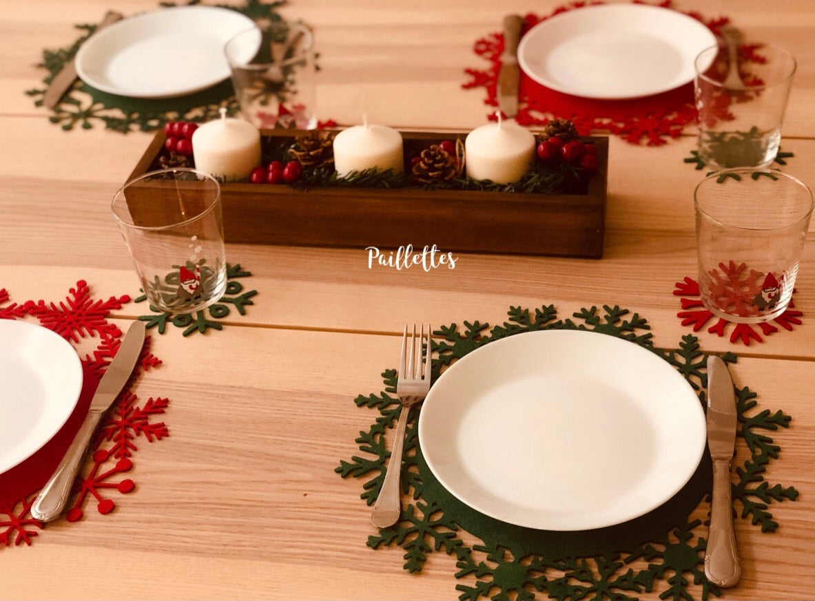 Snowflake Sparkle Placemats