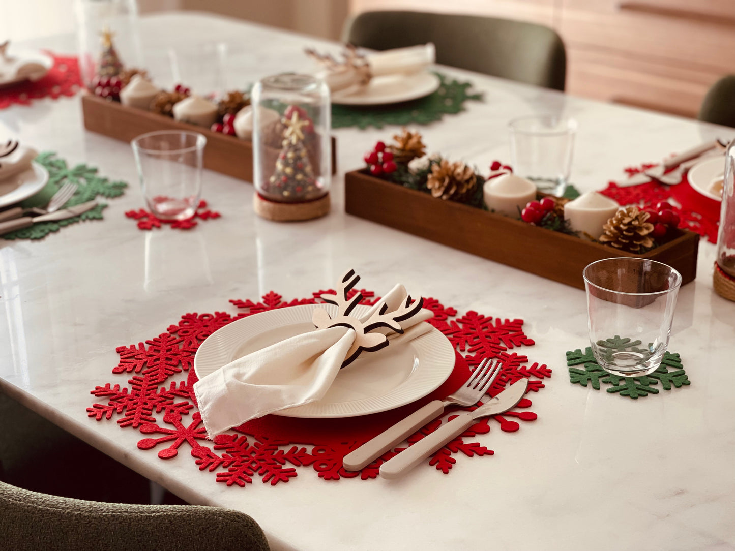 Snowflake Sparkle Placemats