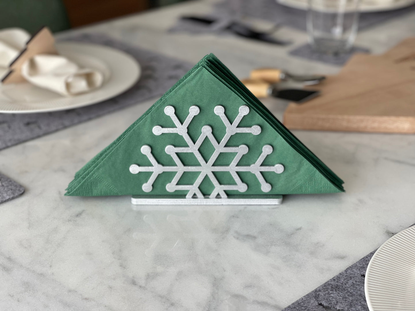 Frosty Snowball Holder