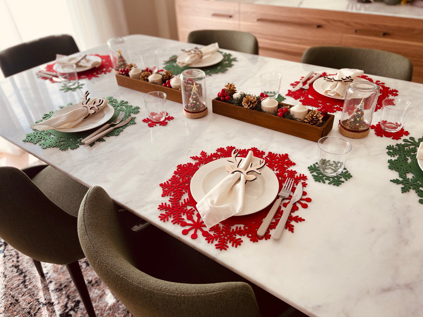 Snowflake Sparkle Placemats