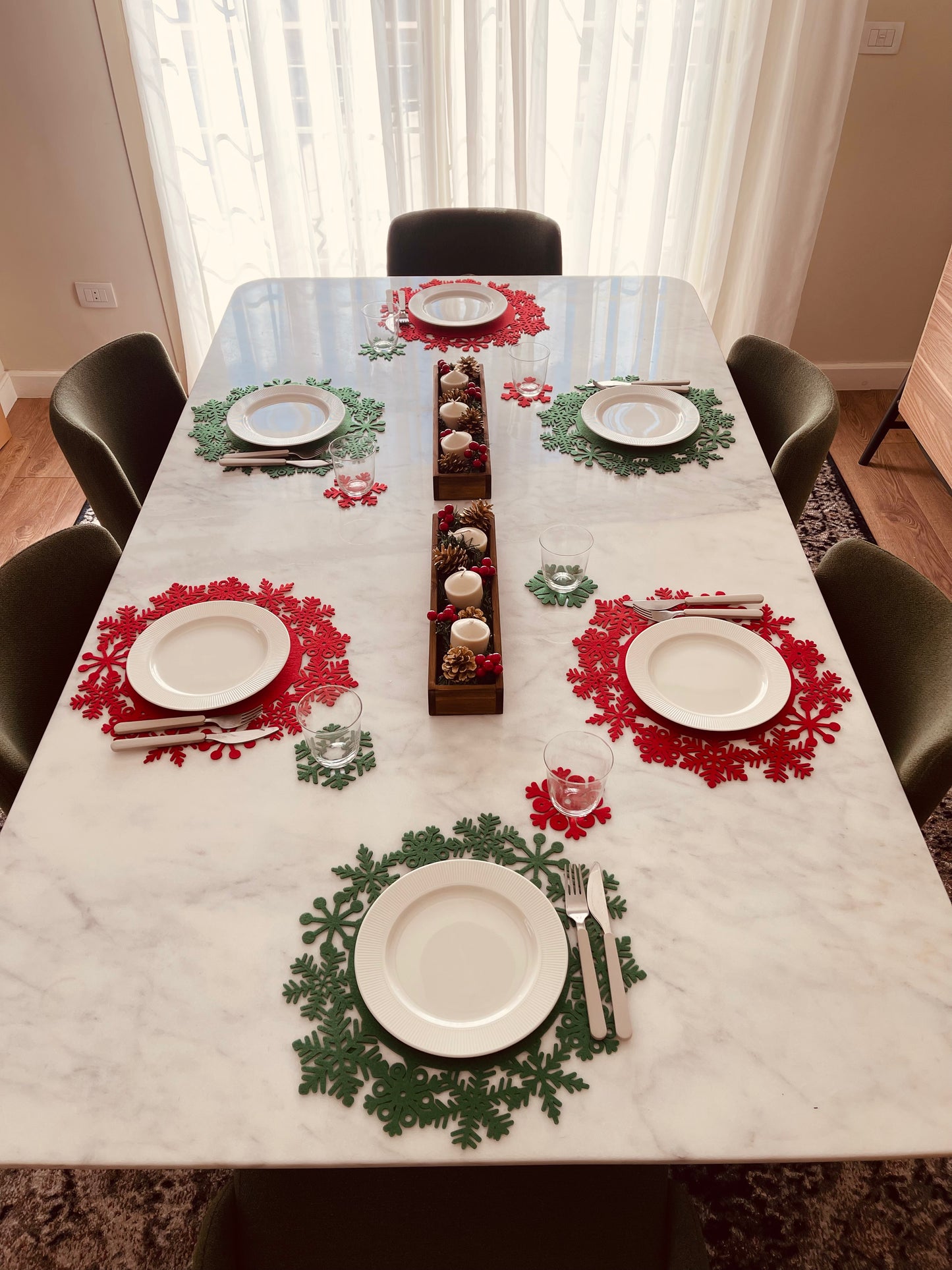 Snowflake Sparkle Placemats