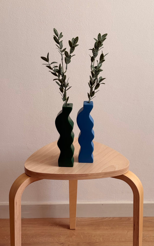 The Wavy Muse Vase