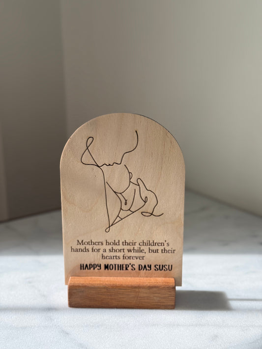 Mother’s Hug Plaque