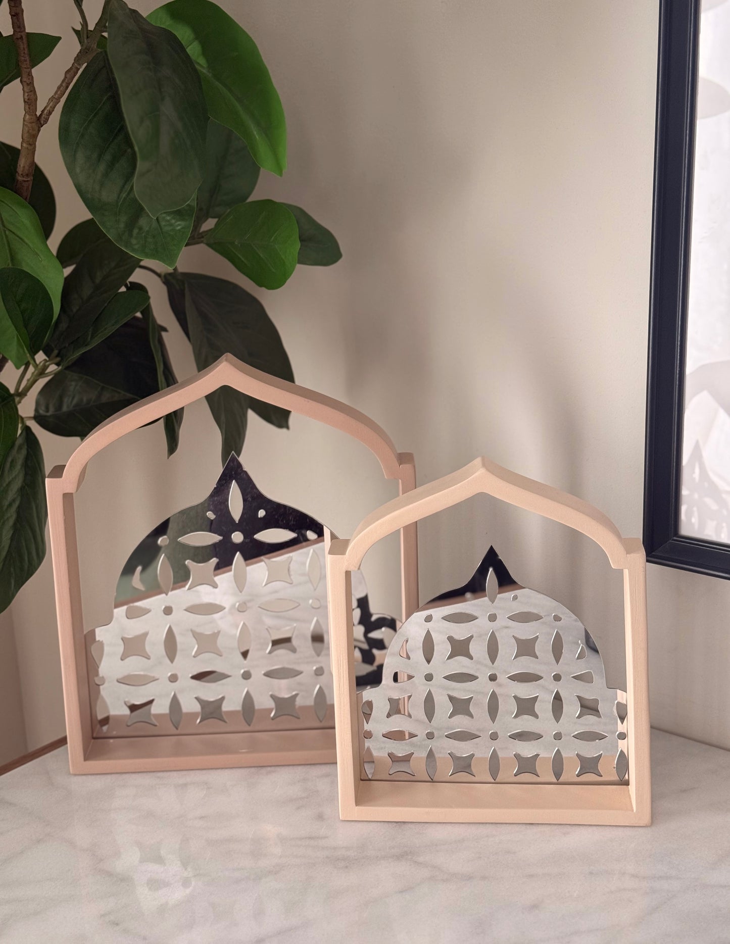 Mirrored Mihrab Set