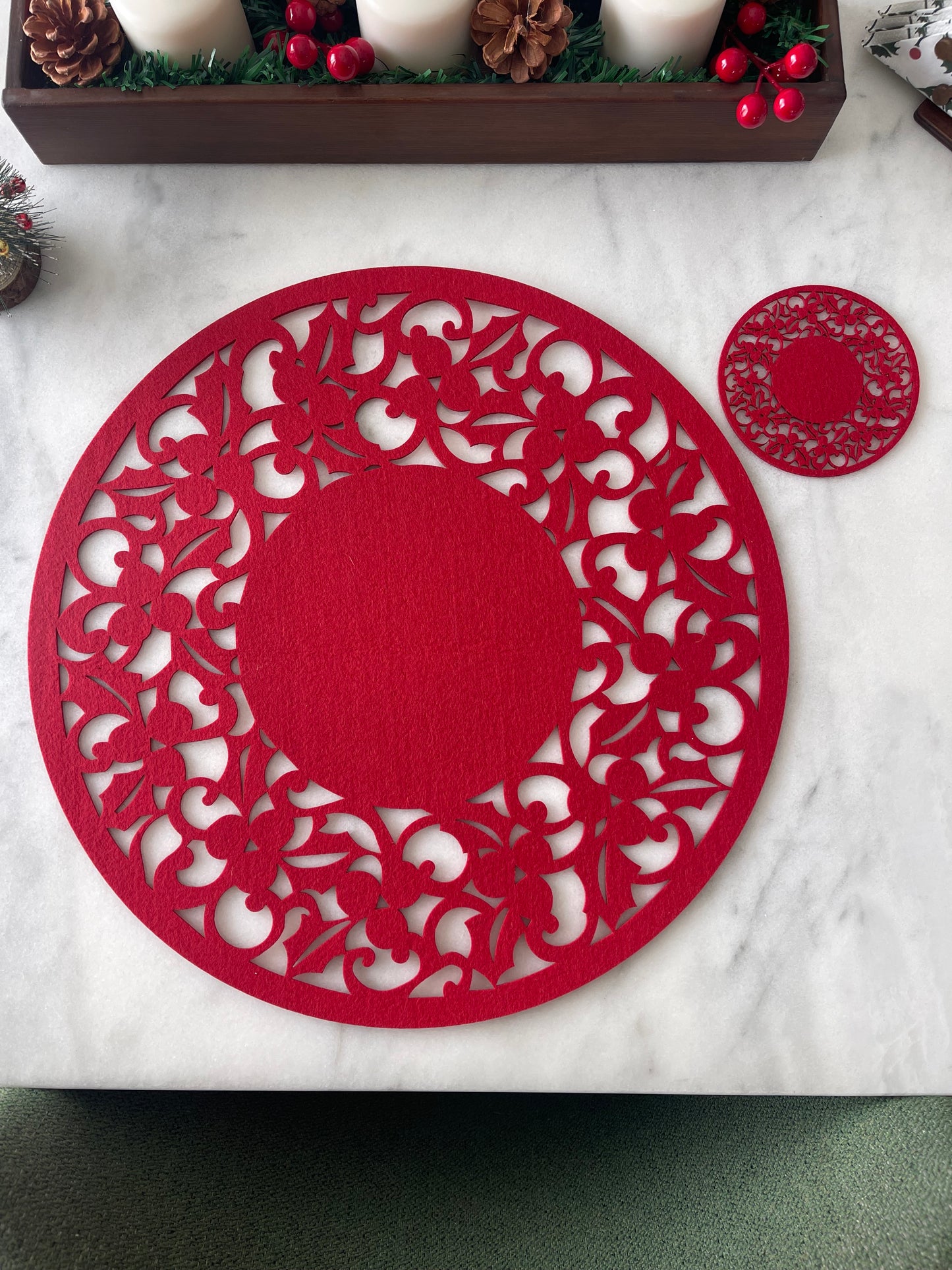 Mistletoe in Red Coasters