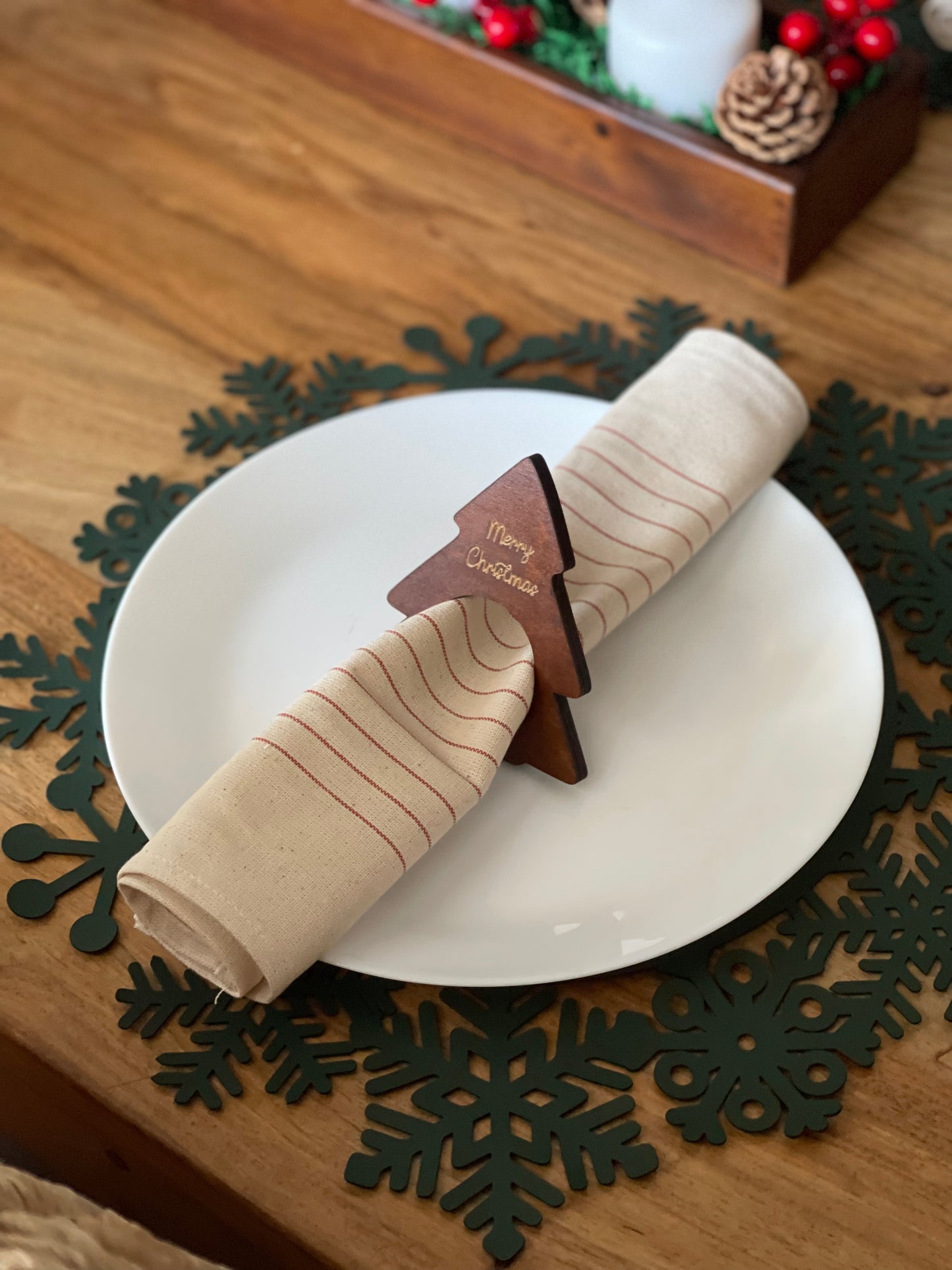 Real Merry Napkin Rings