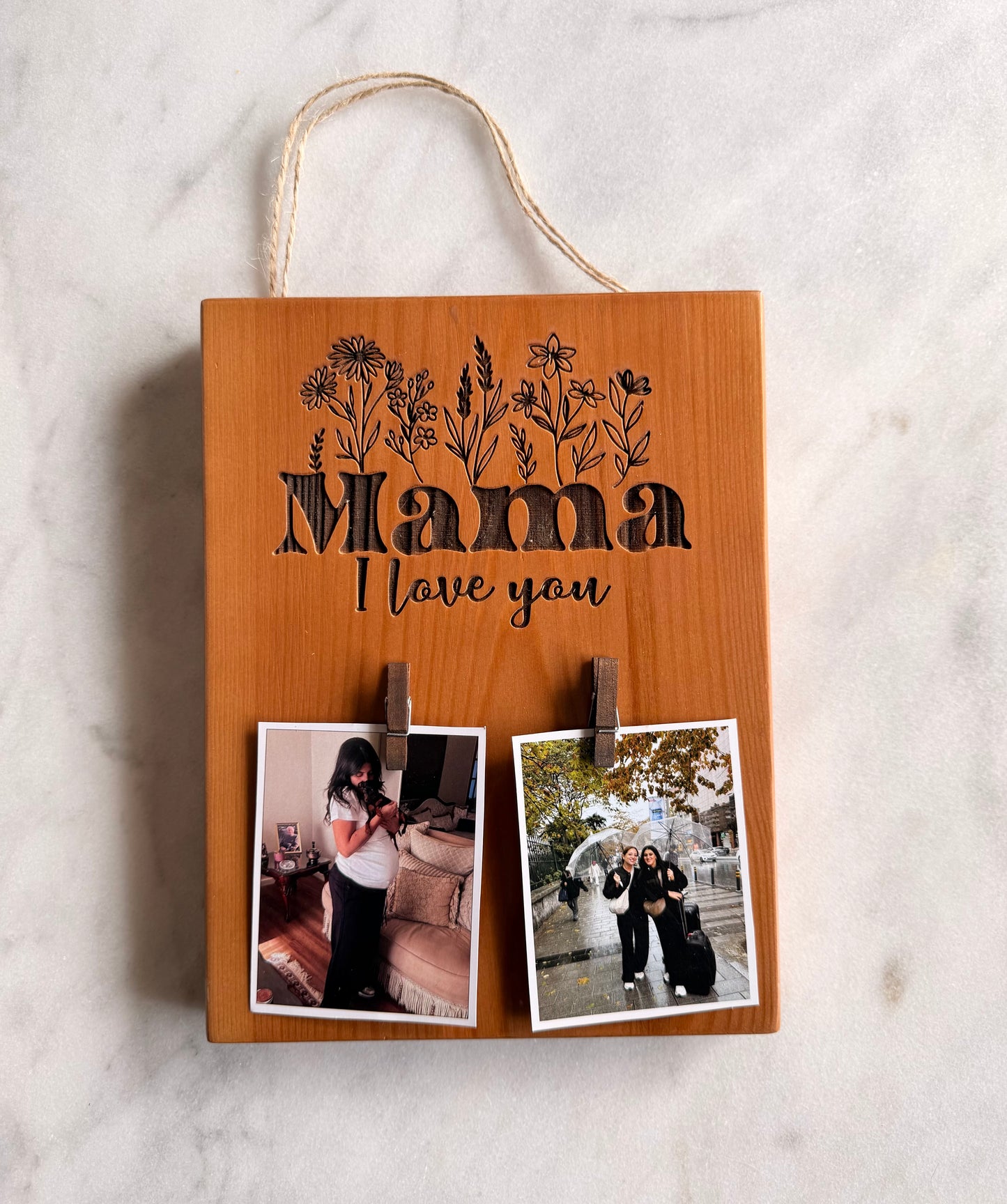 Mama Love Photo Hanger