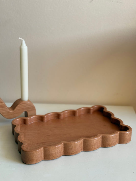 The Scalloped Tray