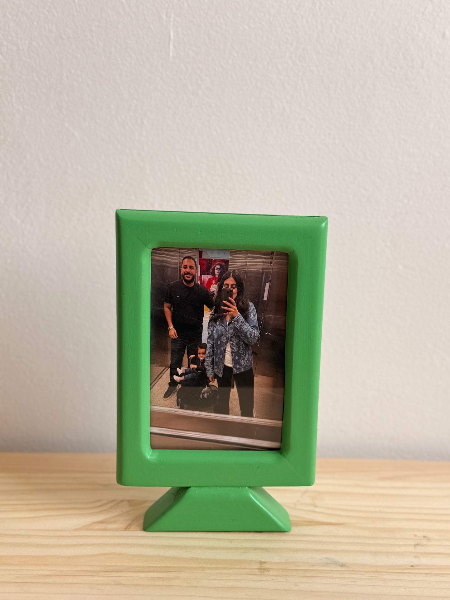 The Pop Frame