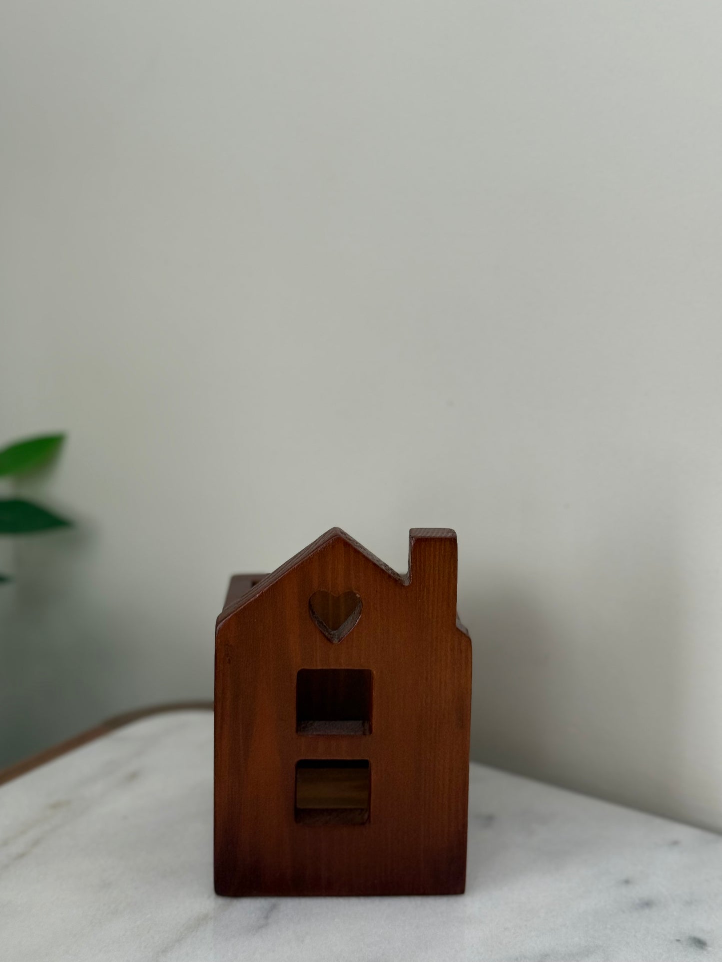 Heart Home Holder