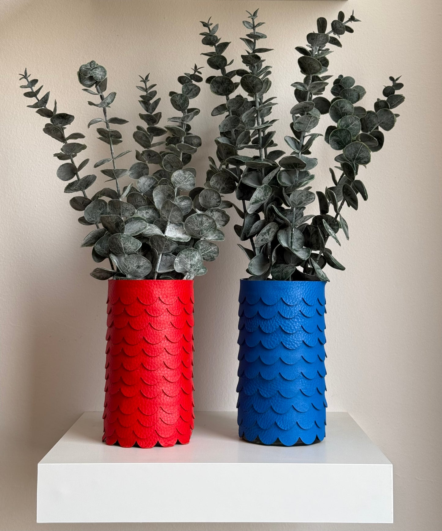 Scallop Leather Vase