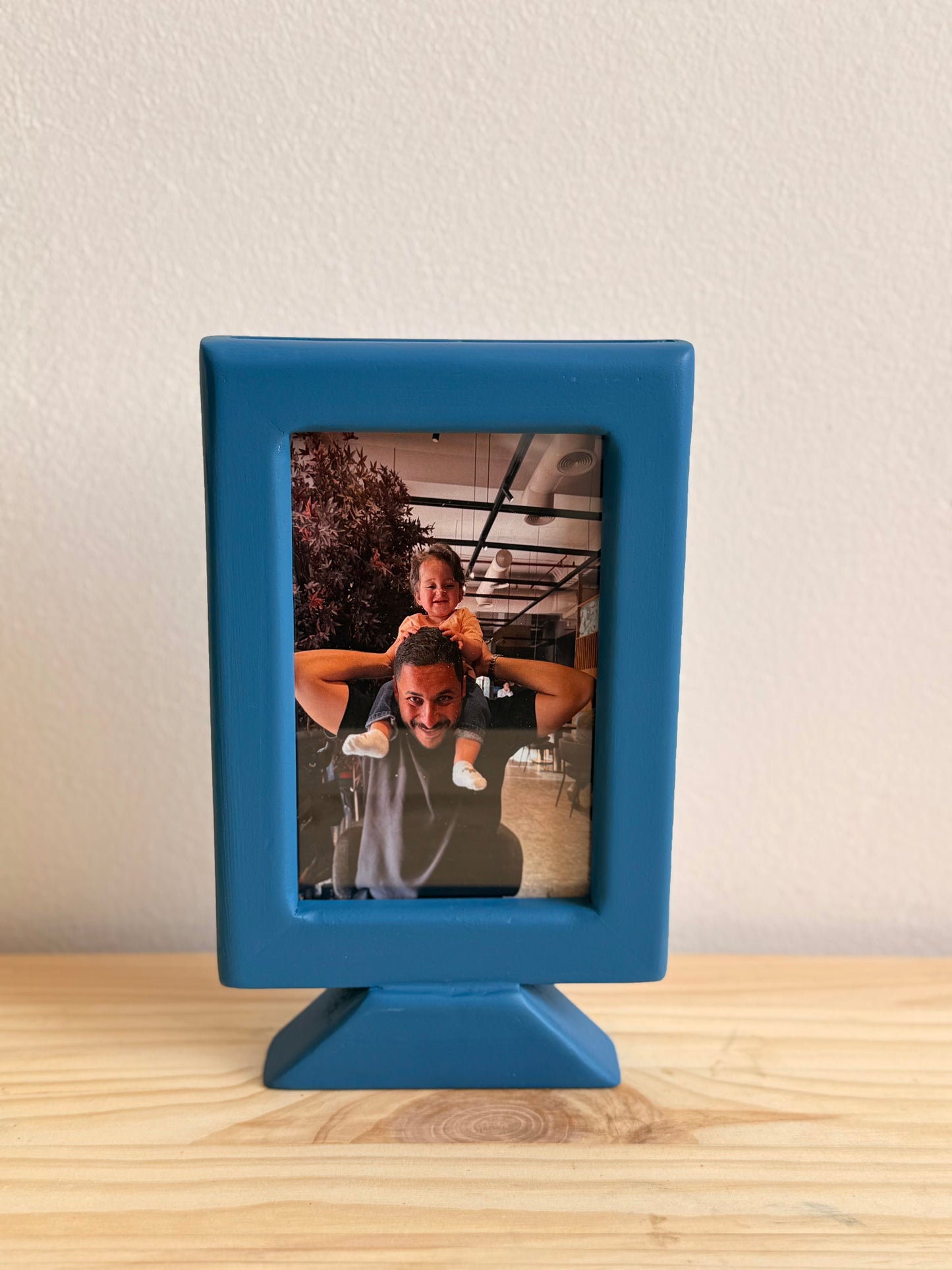 The Pop Frame