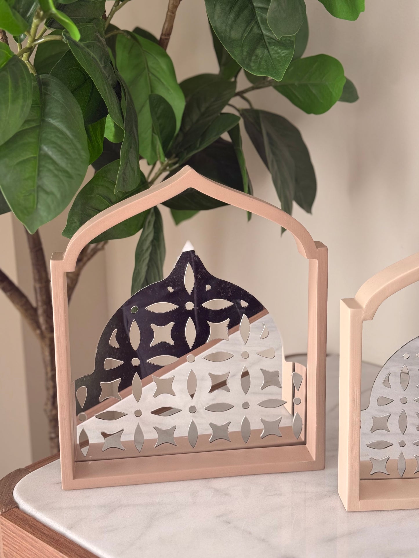 Mirrored Mihrab Set